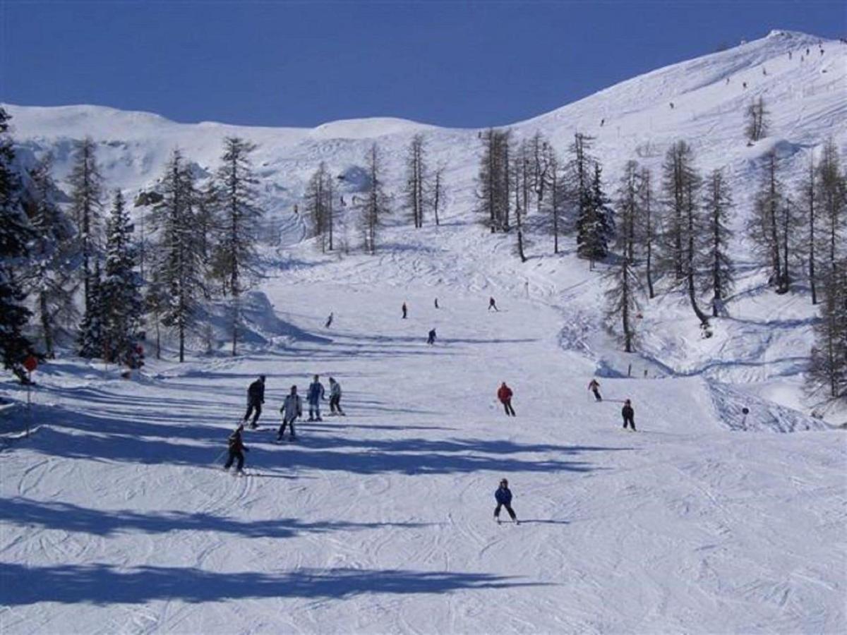 Chalet In Nassfeld Ski Area In Carinthia ゾンネンアルペ・ナスフェルト エクステリア 写真